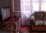 Satılır 3 otaqlı 80 m2 köhnə tikili Fəvvarələr meydanı