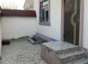 Satılır 3 otaqlı 60 m2 həyət evi 28 Mall