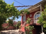 Satılır 4 otaqlı 126 m2 həyət evi Bülbülə