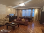 Satılır 3 otaqlı 166 m2 yeni tikili Gənclik m.