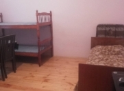 İcarəyə verilir 1 otaqlı 20 m2 həyət evi 20 yanvar m.