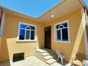 Satılır 3 otaqlı 100 m2 həyət evi Binəqədi