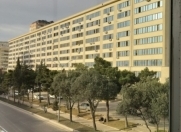 Satılır 5 otaqlı 130 m2 köhnə tikili 8 mkr