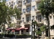 İcarəyə verilir 3 otaqlı 95 m2 köhnə tikili Sahil m.