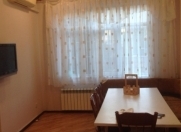 Satılır 3 otaqlı 84 m2 köhnə tikili Nizami m.