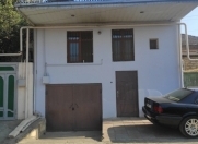 Satılır 3 otaqlı 124 m2 həyət evi Y.Ramana