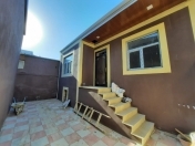 Satılır 3 otaqlı 90 m2 həyət evi Binəqədi