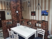 İcarəyə verilir 4 otaqlı 100 m2 köhnə tikili Sahil m.