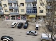 Satılır 2 otaqlı 60 m2 köhnə tikili Megafun