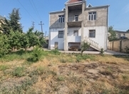 Satılır 8 otaqlı 6 m2 həyət evi Bakıxanov
