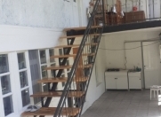 İcarəyə verilir 2 otaqlı 70 m2 həyət evi Qax