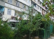 Satılır 3 otaqlı 81.6 m2 köhnə tikili Ukrayna dairəsi