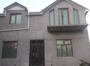 Satılır 5 otaqlı 200 m2 həyət evi Y.Ramana