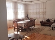 Satılır 4 otaqlı 140 m2 həyət evi Binə