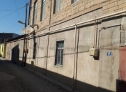 Satılır 4 otaqlı 100 m2 həyət evi Bülbülə