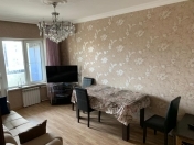 Satılır 3 otaqlı 80 m2 köhnə tikili 20 yanvar m.