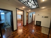 Satılır 4 otaqlı 148 m2 yeni tikili 9 mkr