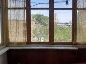 Satılır 1 otaqlı 34 m2 köhnə tikili İnşaatçılar m.