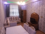 İcarəyə verilir 3 otaqlı 100 m2 yeni tikili Əhmədli m.
