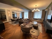 Satılır 4 otaqlı 255 m2 yeni tikili Elmlər Akademiyası m.