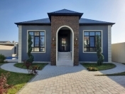 Satılır 4 otaqlı 200 m2 bağ evi Şüvəlan Park ticarət mərkəzi