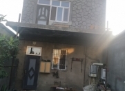 Satılır 4 otaqlı 200 m2 həyət evi Buzovna