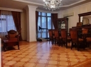 Satılır 3 otaqlı 156 m2 yeni tikili Gənclik m.