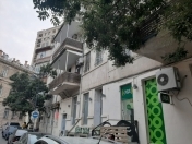 İcarəyə verilir 3 otaqlı 120 m2 ofis İçəri Şəhər m.