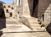 Satılır 3 otaqlı 81 m2 həyət evi Aviasiya Akademiyası Universiteti