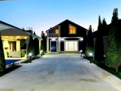 Satılır 4 otaqlı 160 m2 bağ evi Şağan