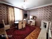 İcarəyə verilir 2 otaqlı 50 m2 köhnə tikili 28 May m.