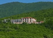 İcarəyə verilir 1 otaqlı 50 m2 yeni tikili Şəki