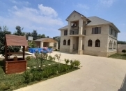 Satılır 4 otaqlı 180 m2 villa Bilgəh