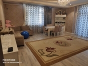 Satılır 3 otaqlı 132 m2 yeni tikili Montin