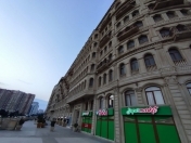 Satılır 1 otaqlı 212.4 m2 ofis AMAY