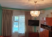 Satılır 5 otaqlı 100 m2 köhnə tikili Y.Günəşli