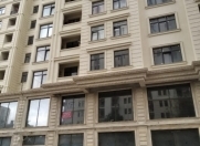 Satılır 1 otaqlı 70 m2 yeni tikili Nəriman Nərimanov m.