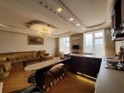 Satılır 1 otaqlı 60 m2 yeni tikili Nərimanov r.