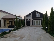 Satılır 4 otaqlı 180 m2 bağ evi Abşeron r.