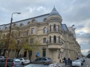 İcarəyə verilir 2 otaqlı 70 m2 köhnə tikili Gənclik m.