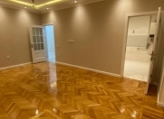 Satılır 3 otaqlı 75 m2 köhnə tikili Nizami m.