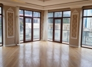 Satılır 4 otaqlı 200 m2 yeni tikili Avropa otel