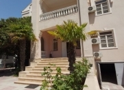 İcarəyə verilir 11 otaqlı 600 m2 villa Space TV
