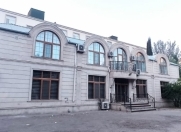 İcarəyə verilir 14 otaqlı 750 m2 ofis Gənclik m.