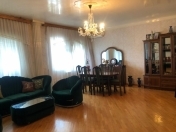 Satılır 5 otaqlı 110 m2 köhnə tikili 8 mkr