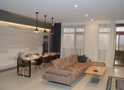 İcarəyə verilir 2 otaqlı 80 m2 yeni tikili Xətai r.