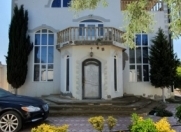 İcarəyə verilir 5 otaqlı 180 m2 bağ evi Sabunçu r.