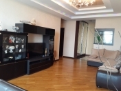 İcarəyə verilir 3 otaqlı 90 m2 yeni tikili Xalqlar Dostluğu m.