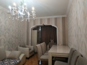 Satılır 4 otaqlı 93.5 m2 köhnə tikili Azadlıq prospekti m.