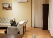 İcarəyə verilir 2 otaqlı 100 m2 yeni tikili Şah İsmayıl Xətai m.